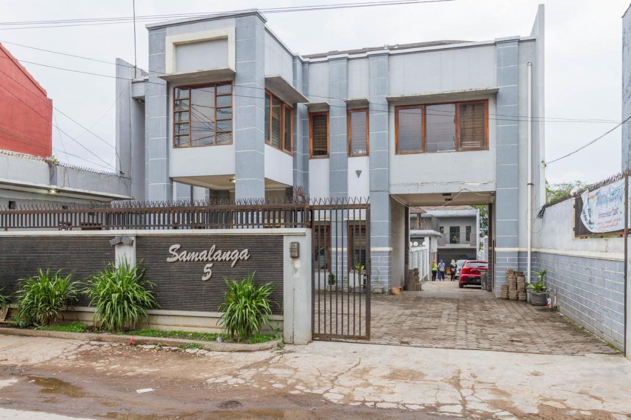 Reddoorz Near Jatinangor Town Square Ξενοδοχείο Εξωτερικό φωτογραφία