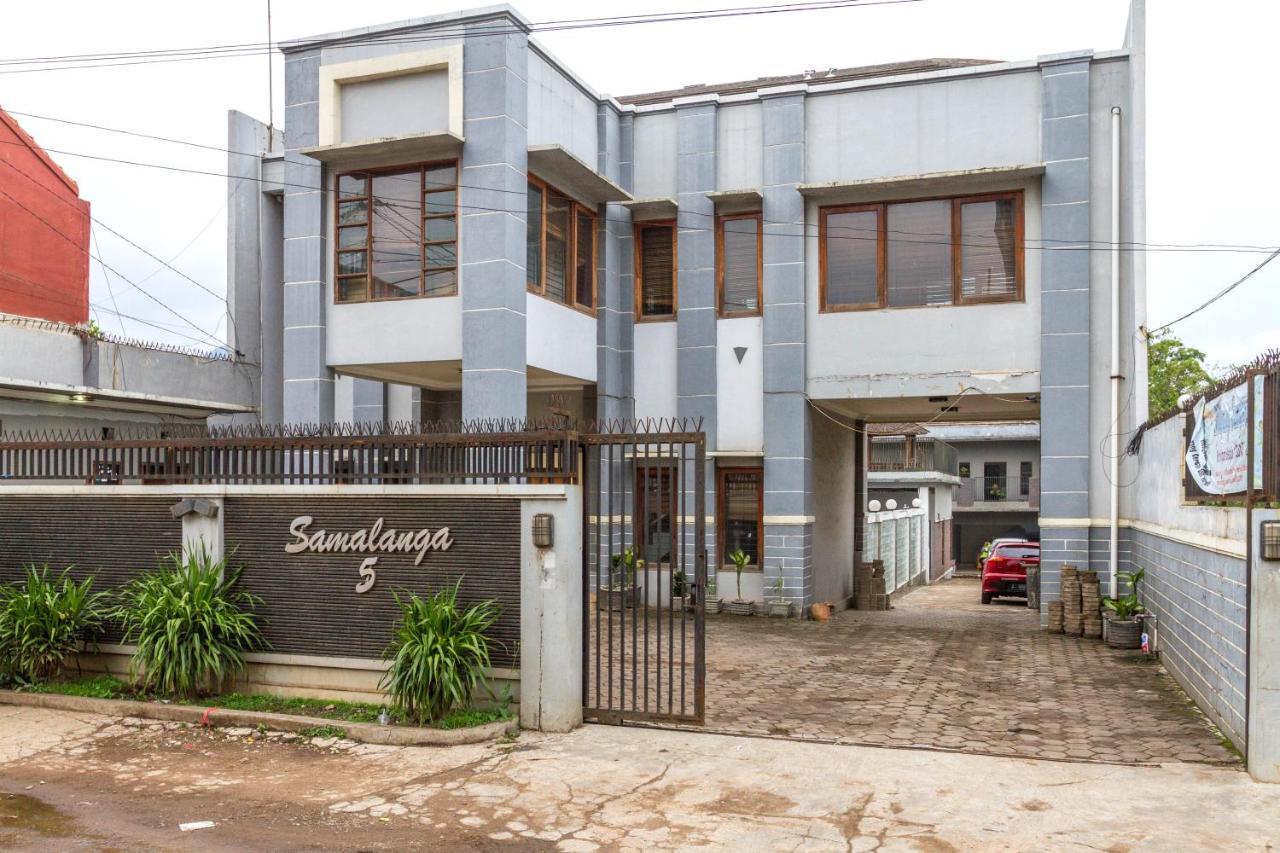 Reddoorz Near Jatinangor Town Square Ξενοδοχείο Εξωτερικό φωτογραφία