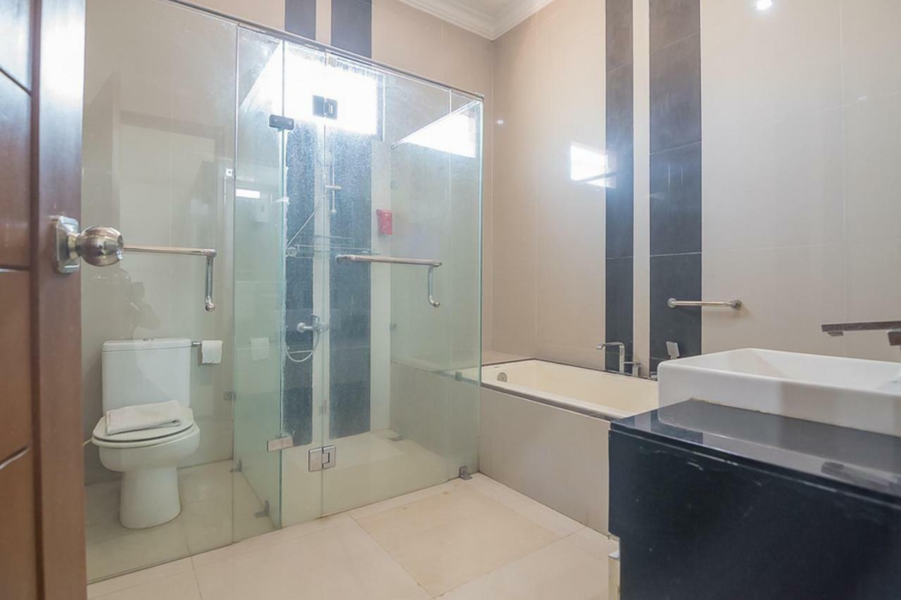 Reddoorz Near Jatinangor Town Square Ξενοδοχείο Εξωτερικό φωτογραφία